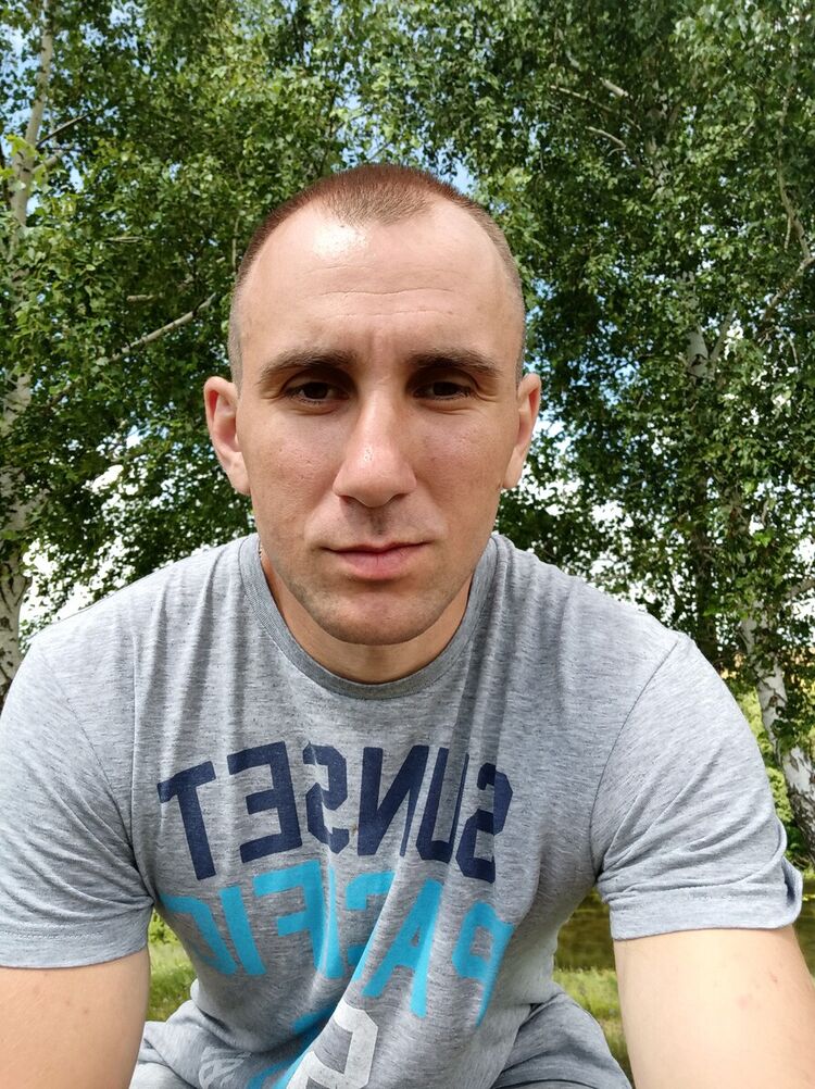  20488857  , 33 ,    