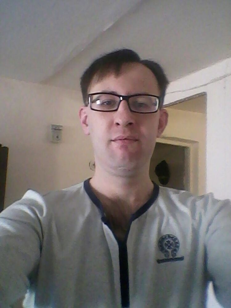 ���� 11352477 ������� Yra, 42 ����, ���� ���������� � ������������