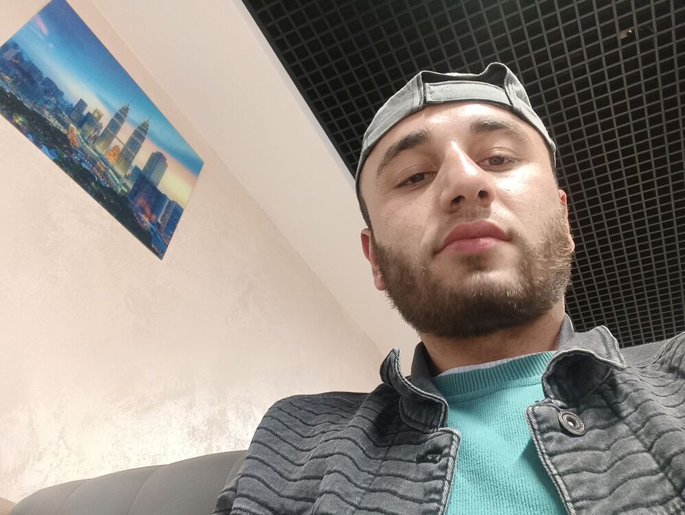  ,   ALi, 29 ,   ,   