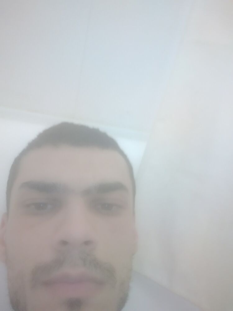  50819587  Robert, 28 ,    
