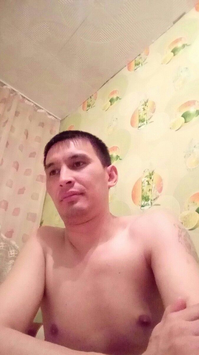  ,   Timur, 37 ,   ,   , c 
