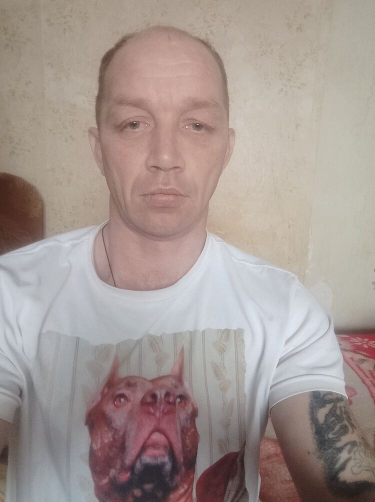  40692217  , 42 ,    
