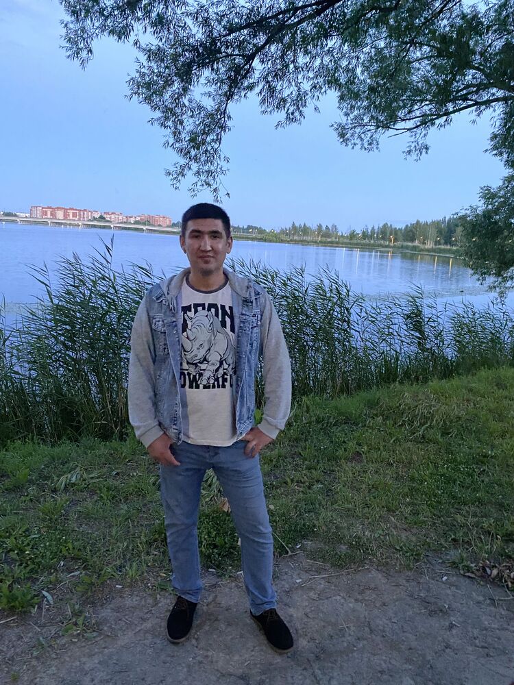  35929647  Jasurbek, 35 ,    