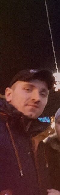  11641907  Andriy, 33 ,    -