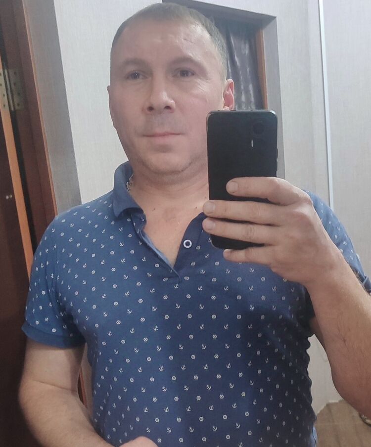  48716527  , 41 ,    