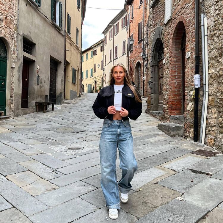  ,   , 34 ,   ,   , c 