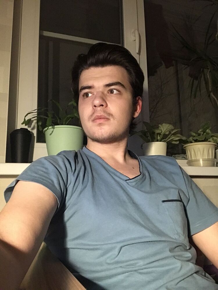  42154877  , 20 ,    