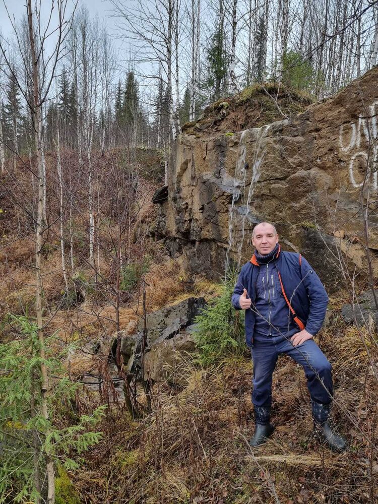  36962187  Sergey, 44 ,    