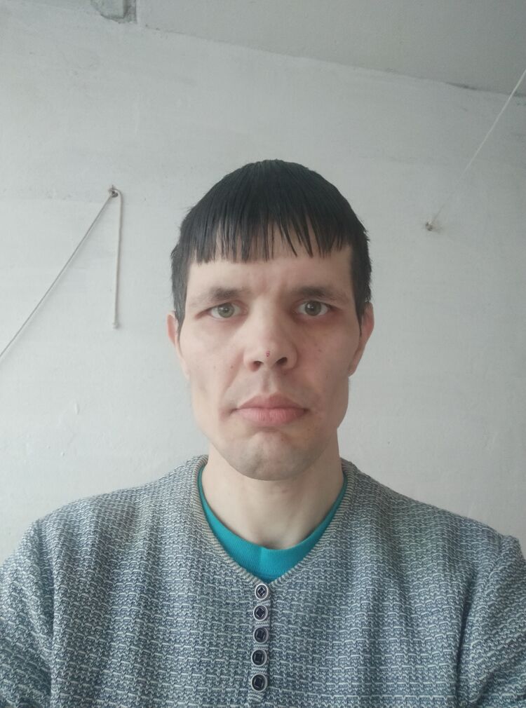  32996127  , 40 ,    