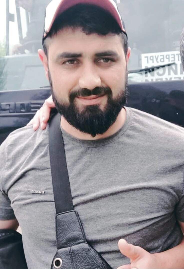  ,   Ali, 29 ,   ,   