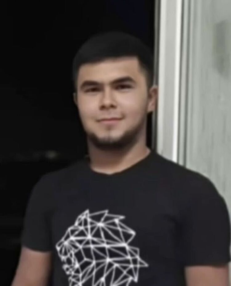  52835617  , 23 ,    