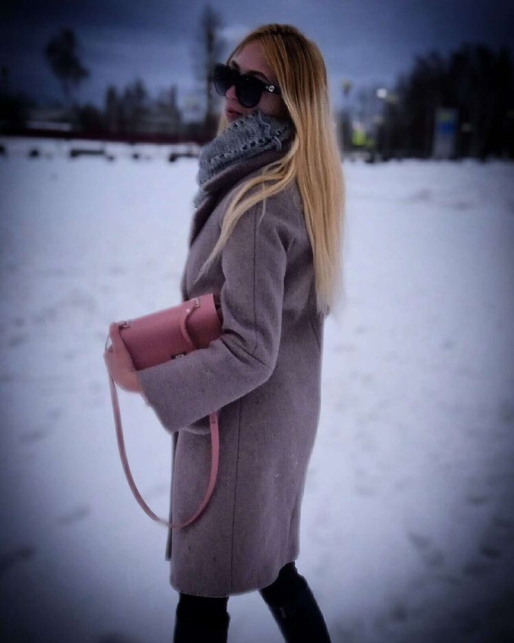  ,   , 28 ,   c 