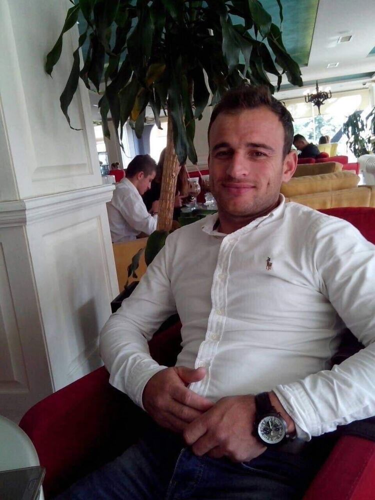  ,   Ardi, 36 ,   ,   