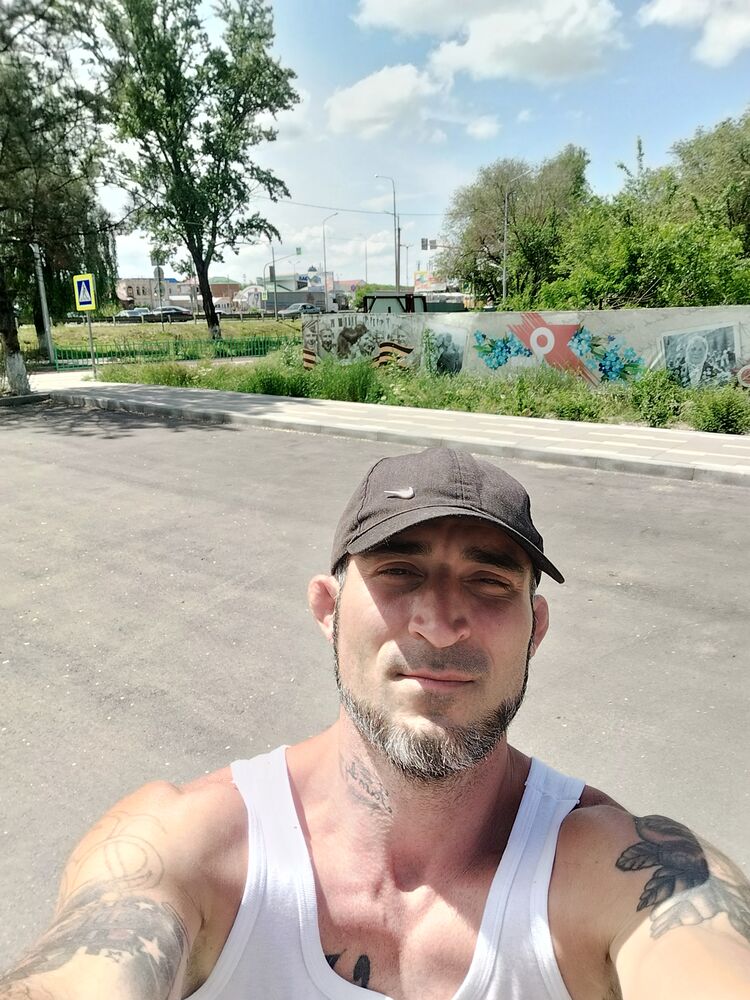  ,   Tor odinson, 37 ,   ,   , c 