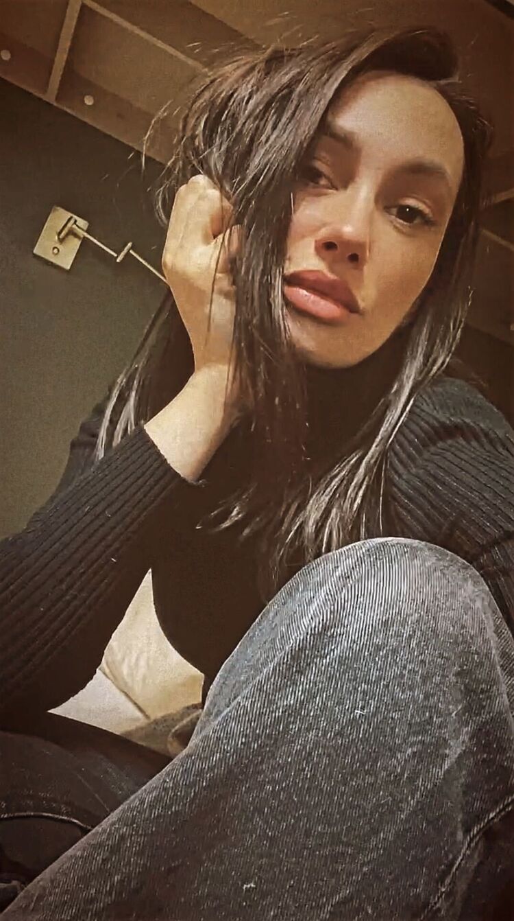  ,   Julia, 36 ,   