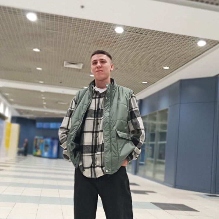 ,   , 25 ,   ,   