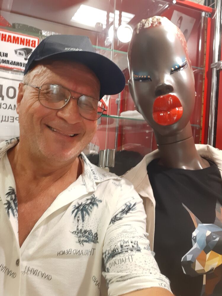  ,   Viktor s, 59 ,   ,   