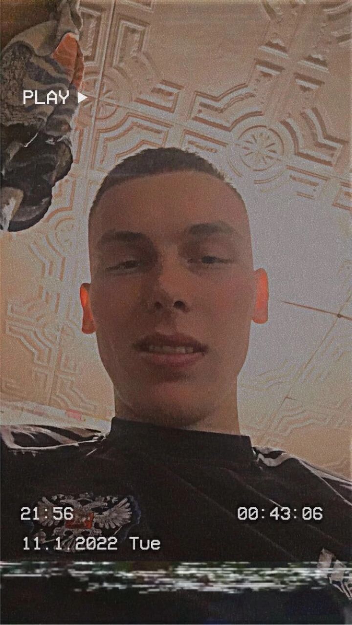  34218397  , 24 ,    