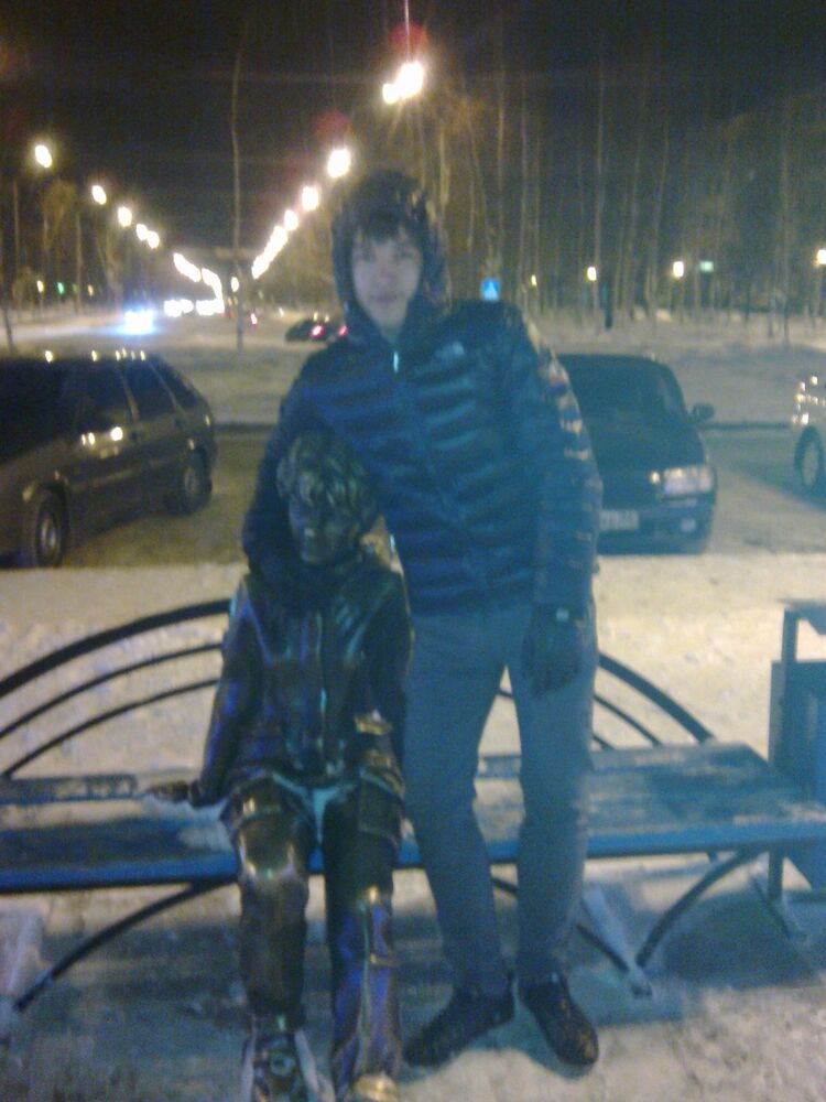  5071587  Anvar, 32 ,    