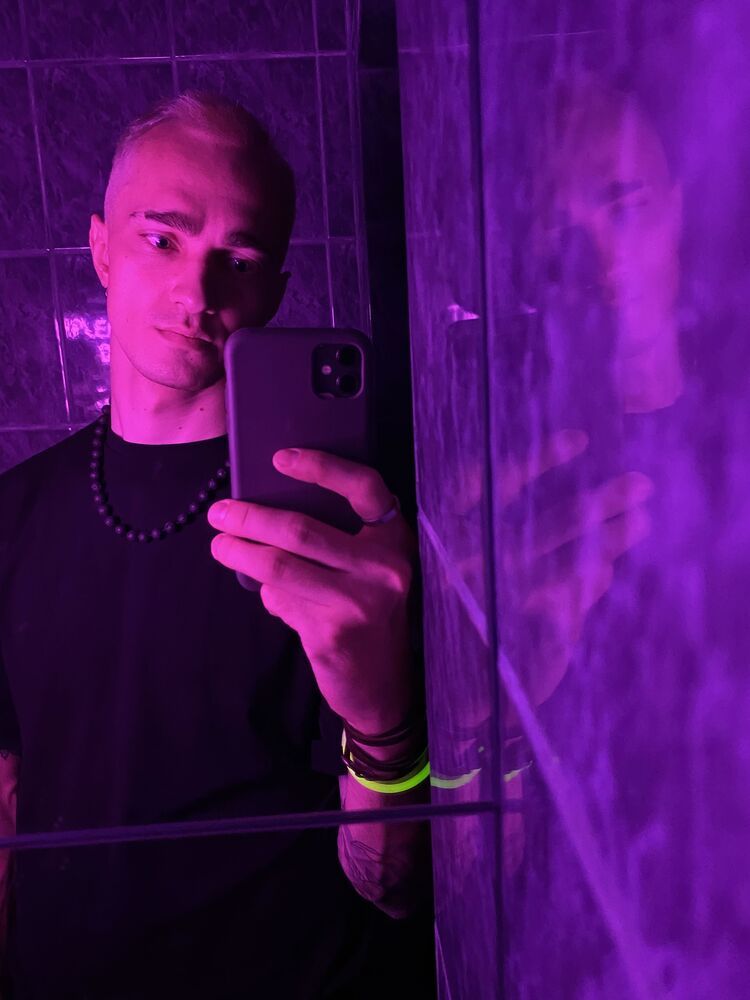  36610297  , 31 ,    -