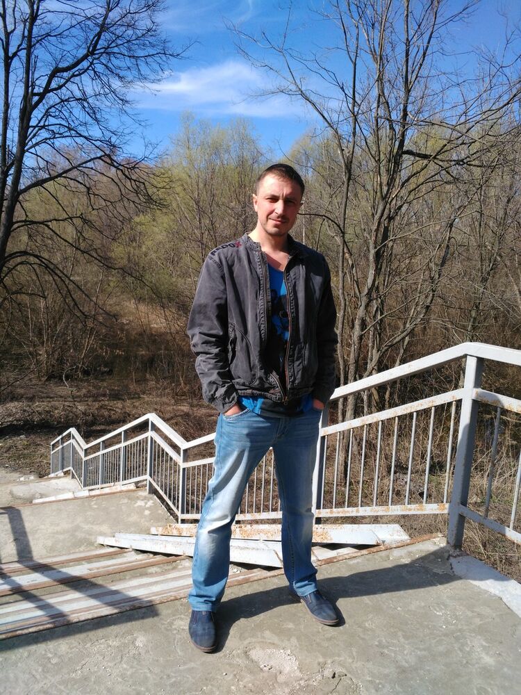  7654127  ALEXANDER, 46 ,    