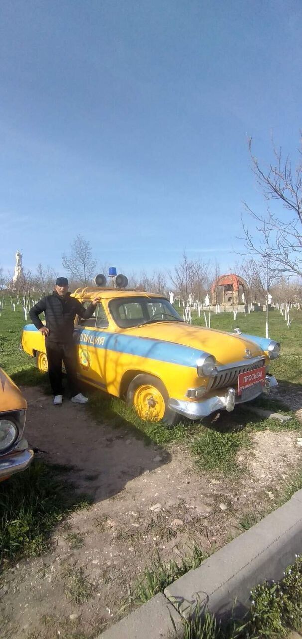  54589907  Arthur james, 55 ,    -