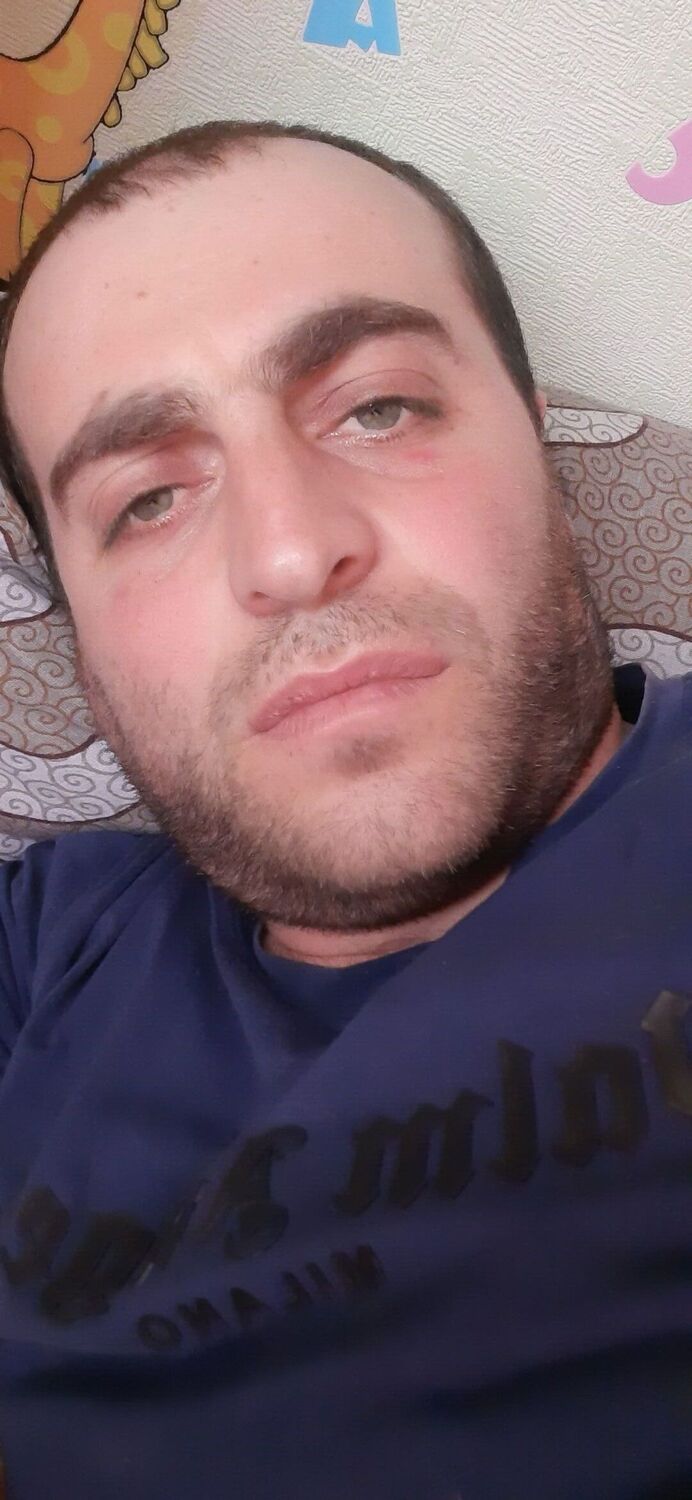  42051977  , 35 ,     