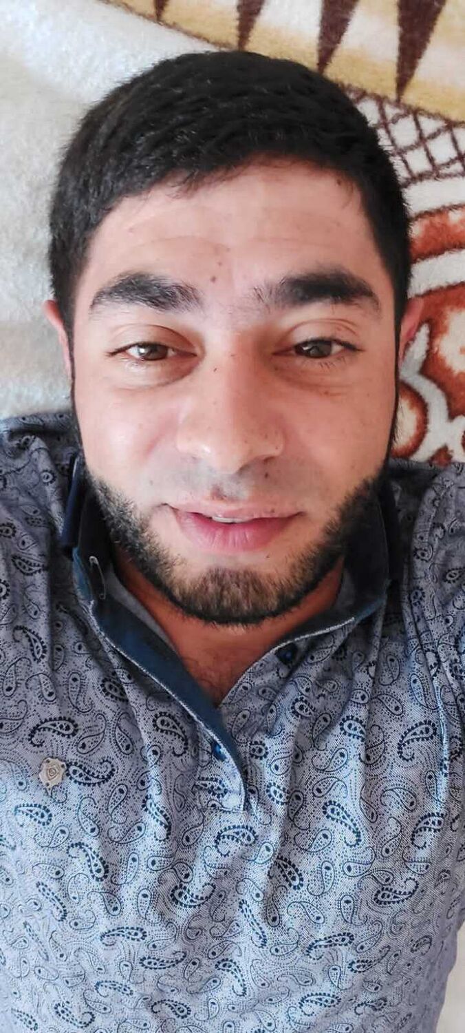  26971827  Aik, 39 ,    