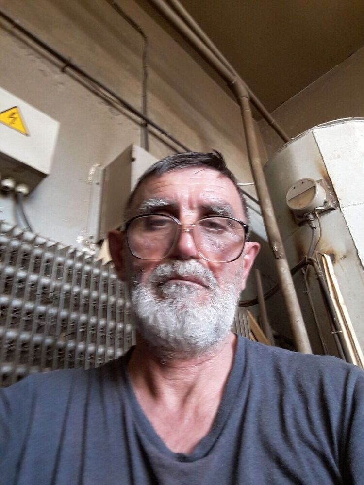  32558637  , 64 ,    