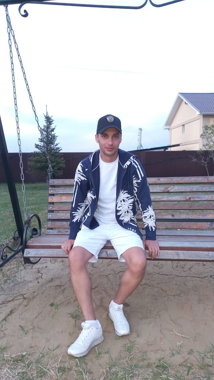  52771077  , 38 ,    