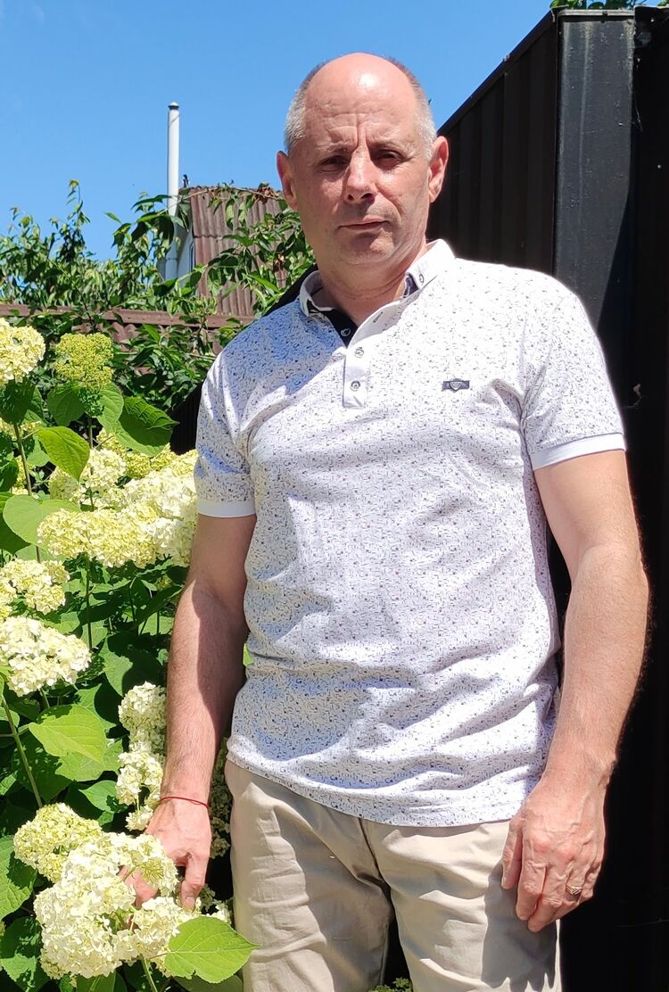  ,   Yaryk, 49 ,   ,   , 