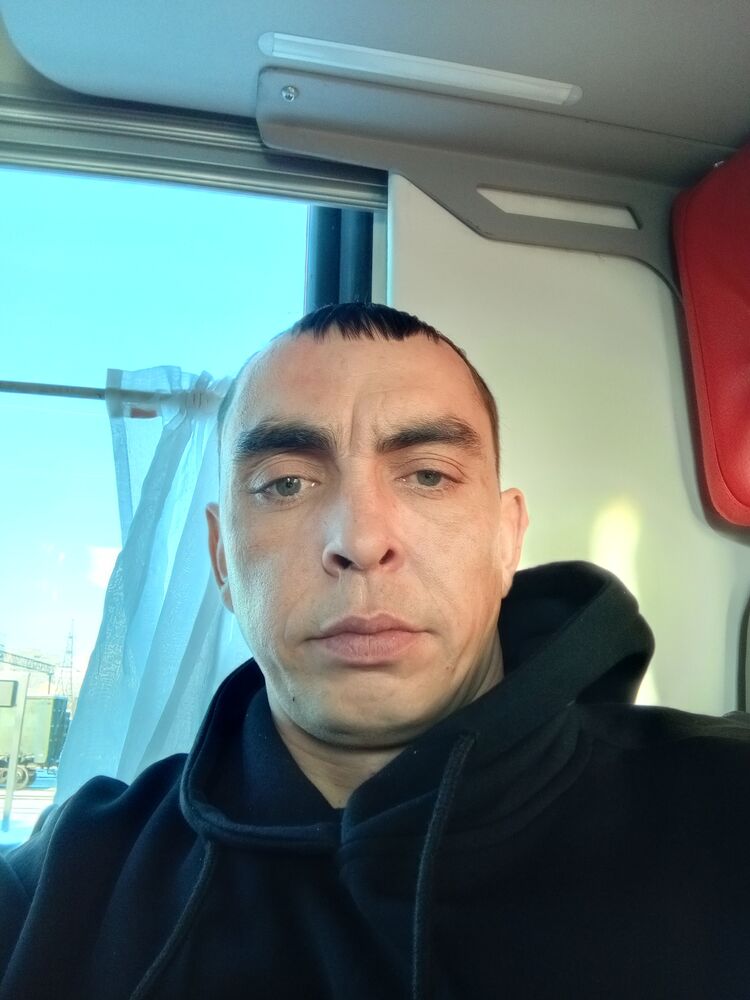  39862417  , 37 ,    
