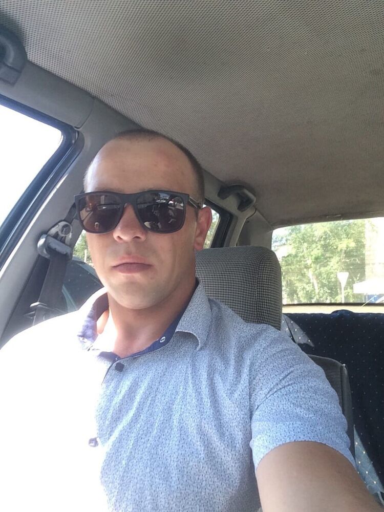 ���� 20404297 ������� ����, 37 ���, ���� ���������� � ��������