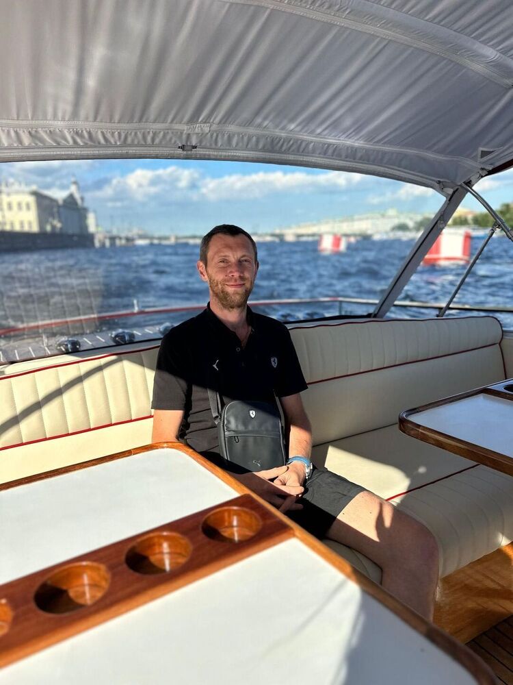  44632587  , 35 ,    -