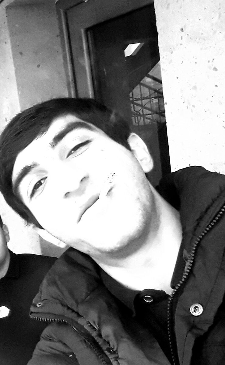  14807867  Davo, 37 ,    