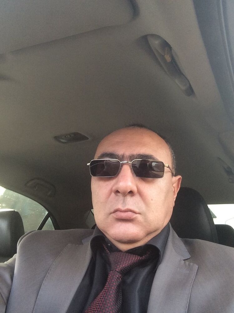  --,   Arman, 55 ,   
