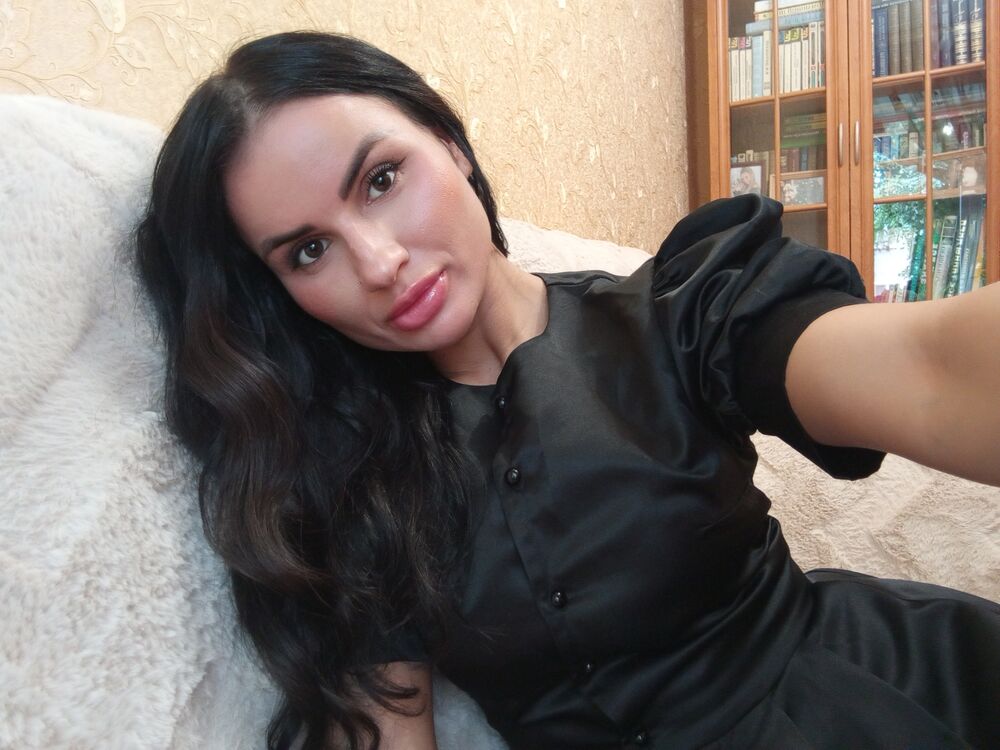 ,   Tanya, 33 ,   ,   