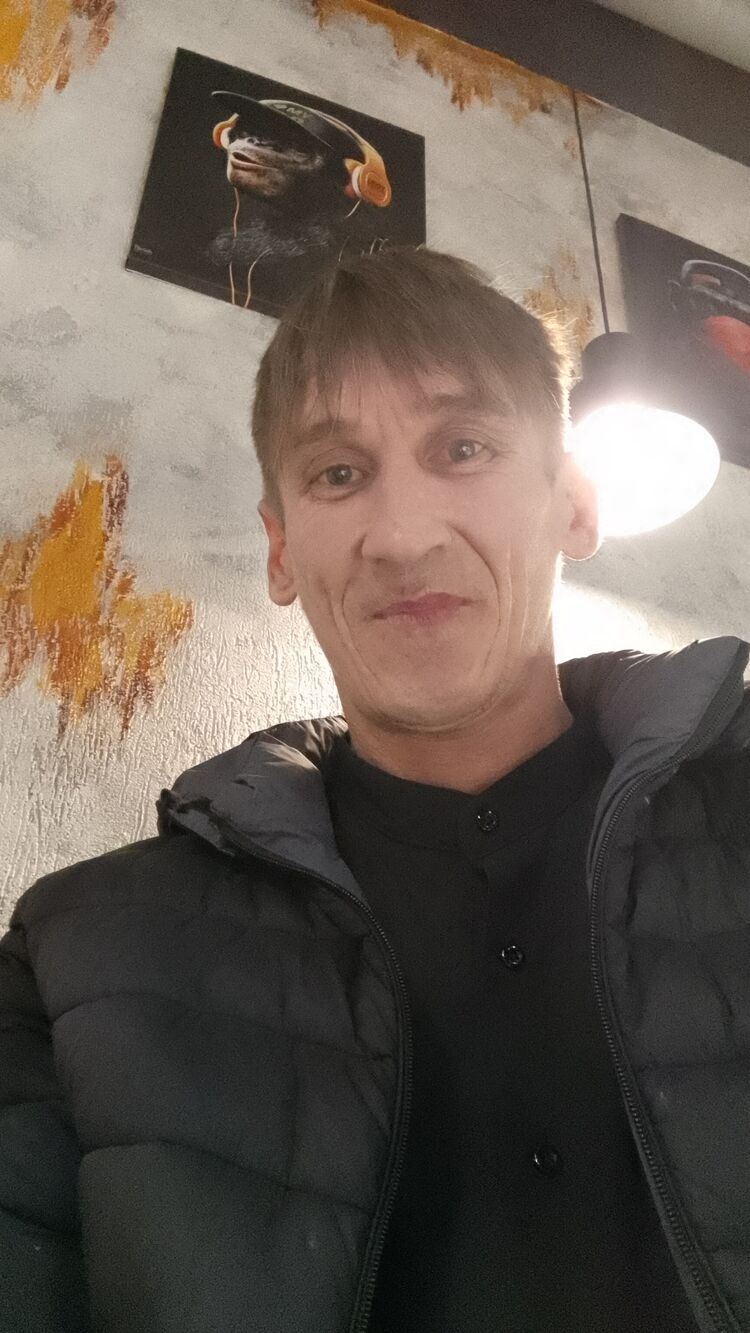  42908867  , 41 ,    