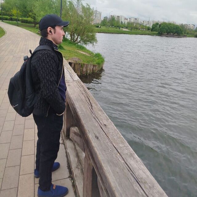  54628167  Diyorbek, 22 ,    