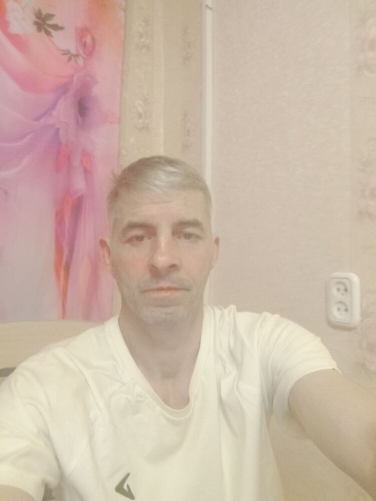  50578057  , 49 ,    