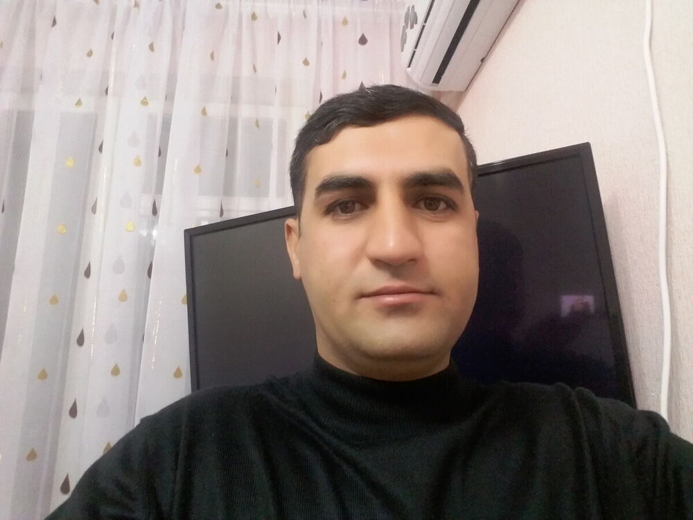  20566987  Mehmet, 36 ,    