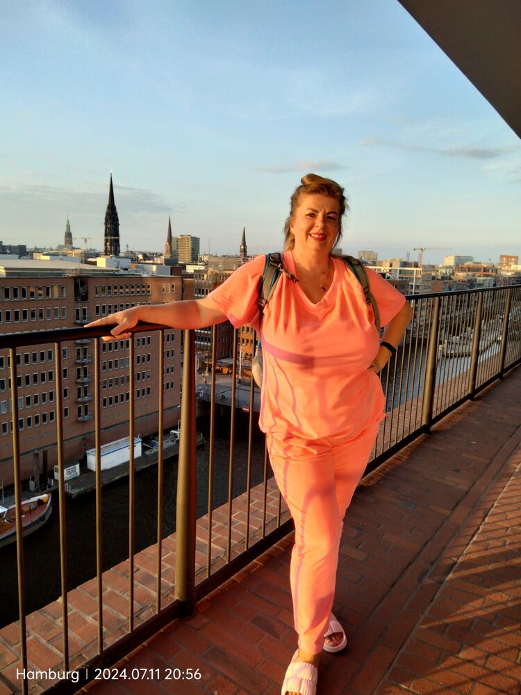  ,   Iryna, 39 ,   c 