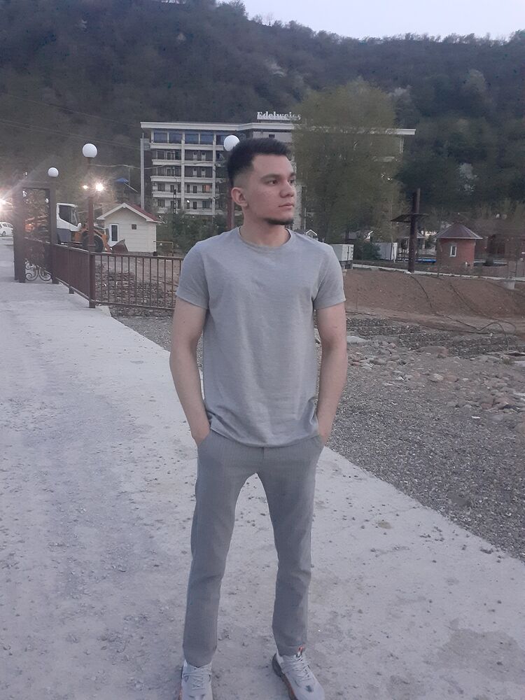  27687247  Sardor, 27 ,    