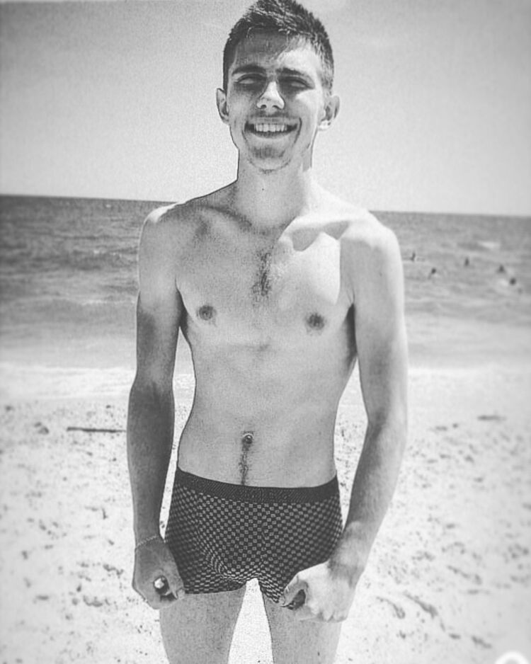  ,   Vlad, 24 ,   ,   , c , 