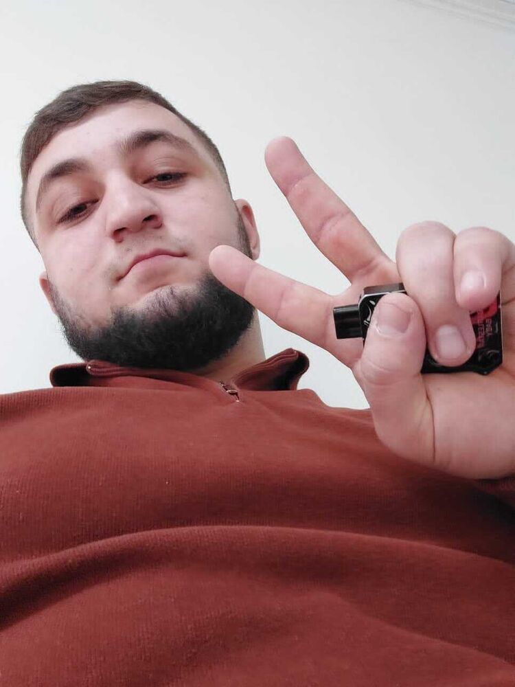  33897387  , 21 ,    