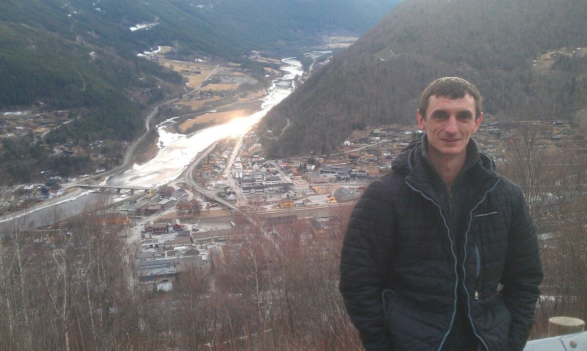  ,   Igor, 42 ,   ,   , c 