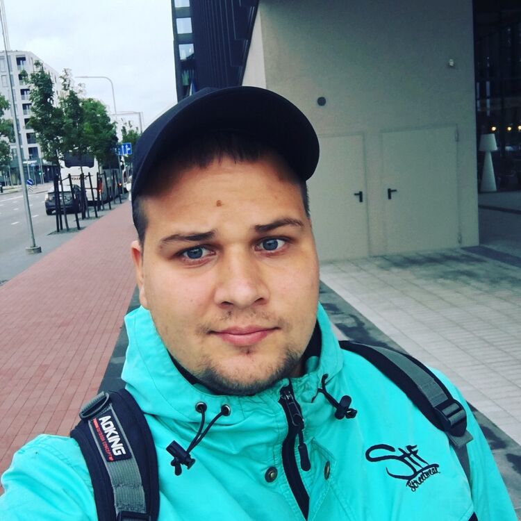  ,   Max, 33 ,   ,   , c 