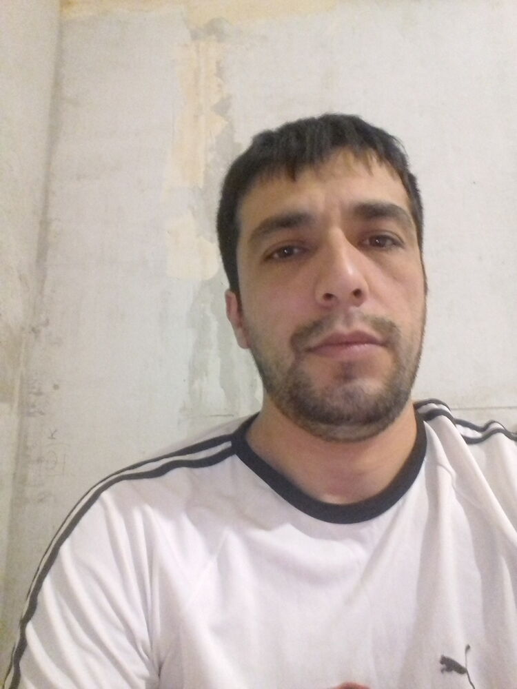  10787847  , 37 ,    