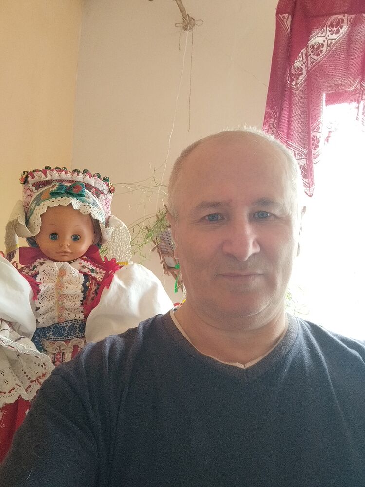  46839387  Andrej, 62 ,    Levoca