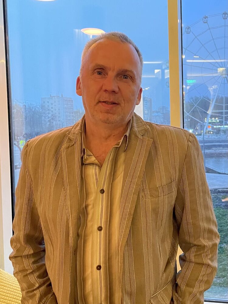 ���� 56143657 ������� ������, 52 ����, ���� ���������� � ������